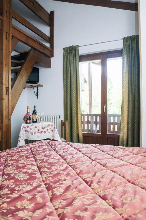 Hotel Vallée De Cogne Kamer foto