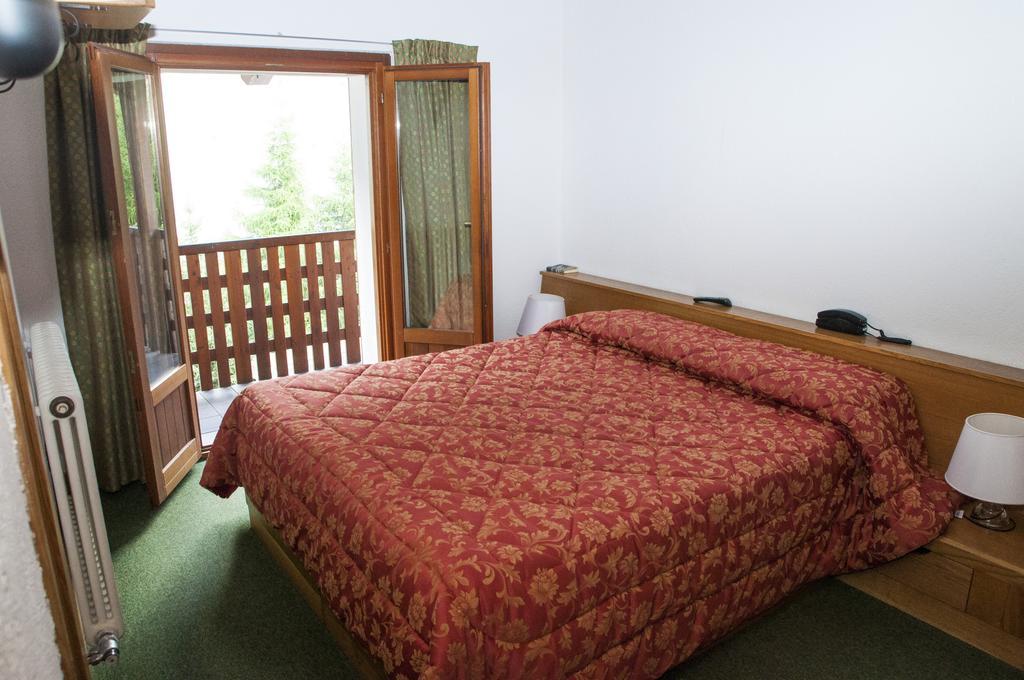 Hotel Vallée De Cogne Buitenkant foto