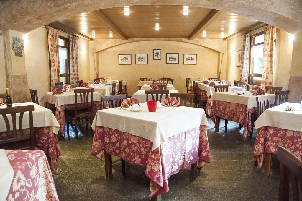Hotel Vallée De Cogne Buitenkant foto